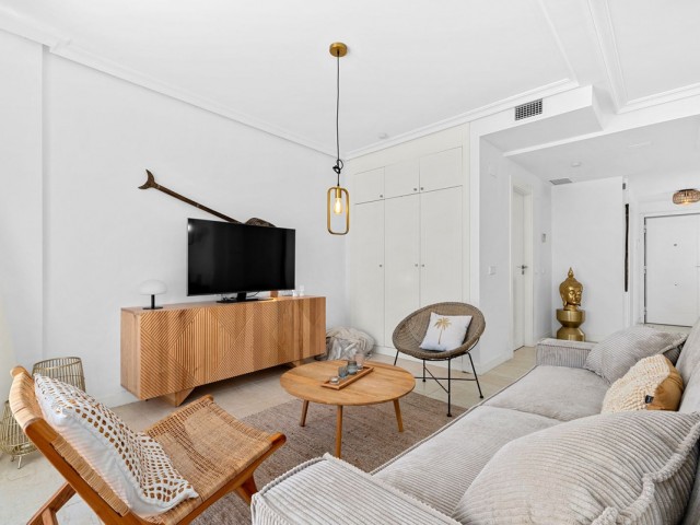 Maison mitoyenne avec 3 Chambres  à Estepona