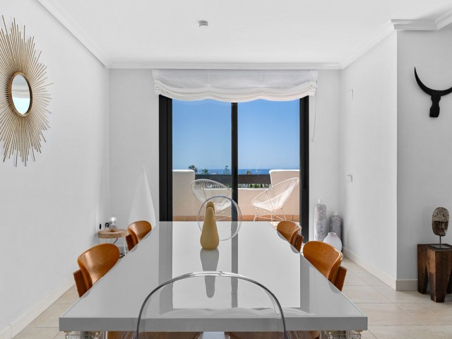 Maison mitoyenne avec 3 Chambres  à Estepona
