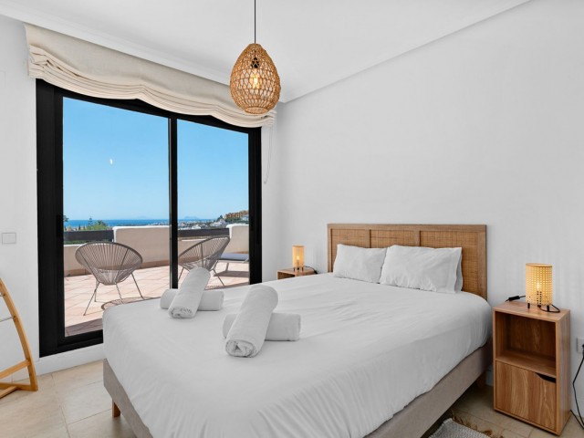 Maison mitoyenne avec 3 Chambres  à Estepona