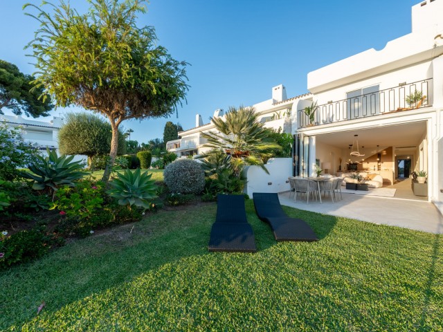 Rivitalo, Nueva Andalucia