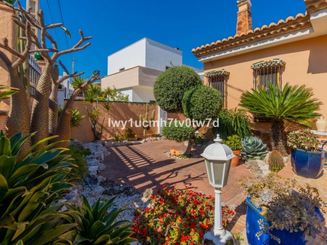 4 Schlafzimmer Villa in Torremolinos