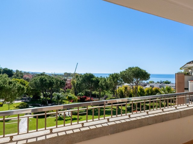 3 Bedrooms Apartment in Marbella