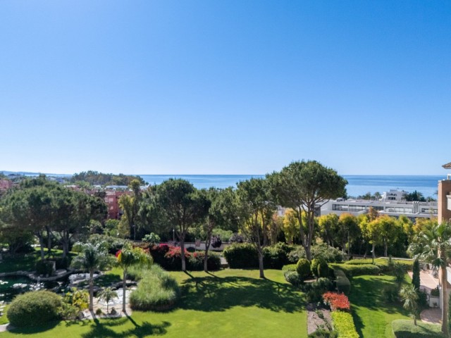 3 Bedrooms Apartment in Marbella