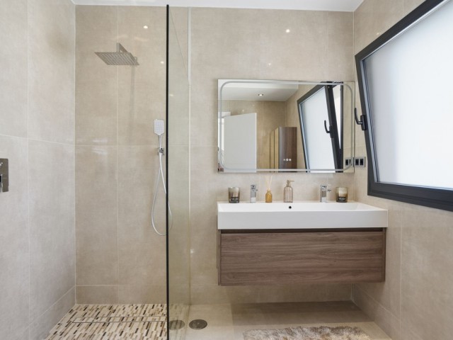 4 Schlafzimmer Villa in El Chaparral
