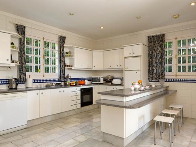 5 Bedrooms Villa in Mijas Golf