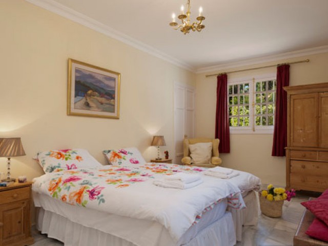 5 Bedrooms Villa in Mijas Golf