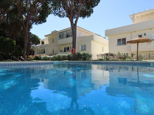 Apartment, Artola, R5353432