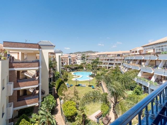 Ático con 3 Dormitorios  en Riviera del Sol