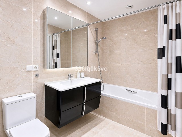 Apartamento con 2 Dormitorios  en Los Arqueros