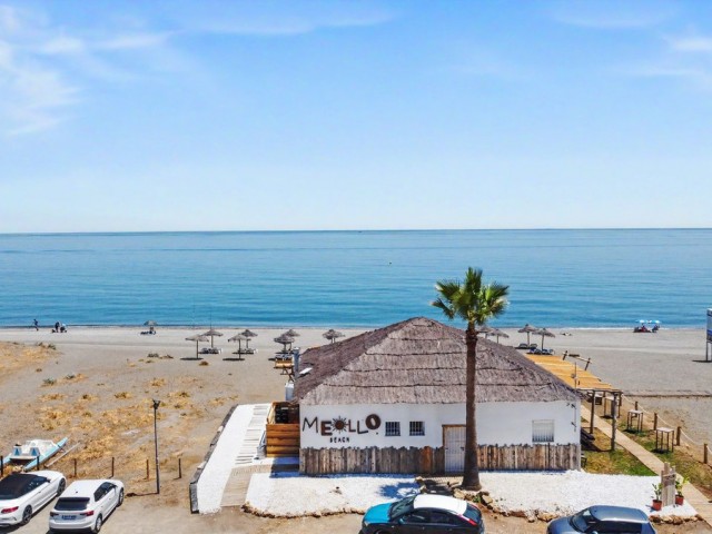 6 Bedrooms Villa in Manilva