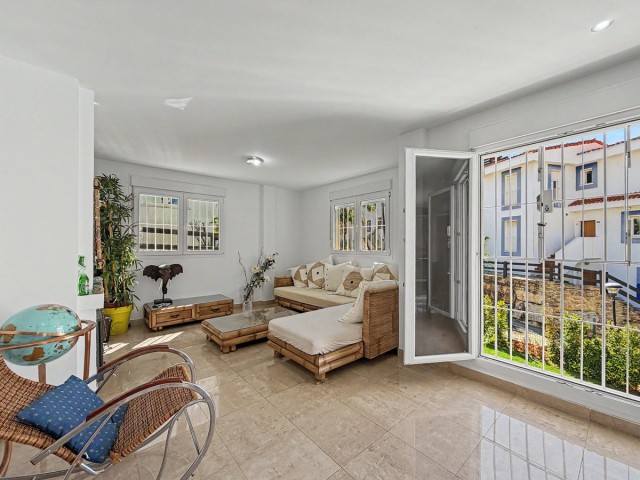6 Bedrooms Villa in Manilva