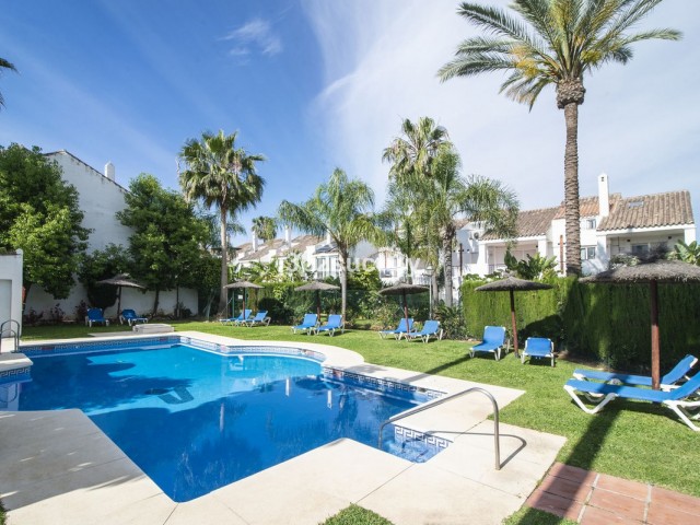 Rivitalo, Nueva Andalucia