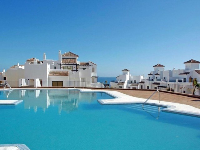 Apartment, La Alcaidesa, R5390635