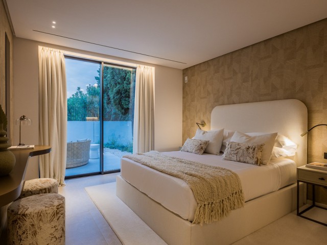 4 Schlafzimmer Villa in Nueva Andalucía