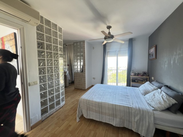 2 Bedrooms Townhouse in Marbella