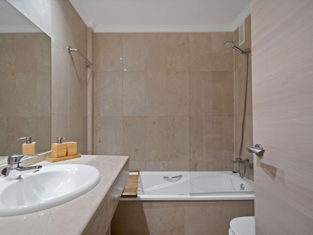 2 Bedrooms Apartment in Marbella