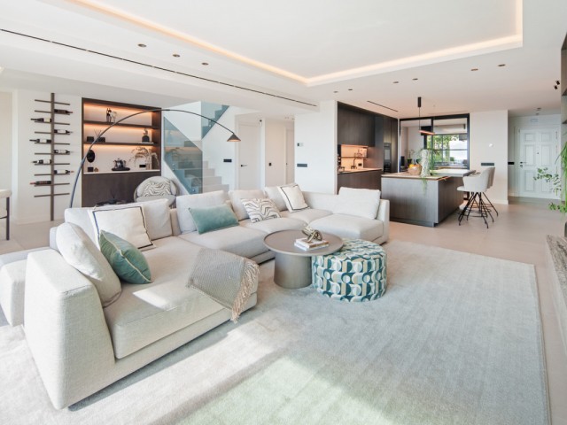 2 Bedrooms Apartment in Monte Halcones