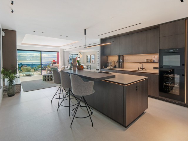 2 Bedrooms Apartment in Monte Halcones