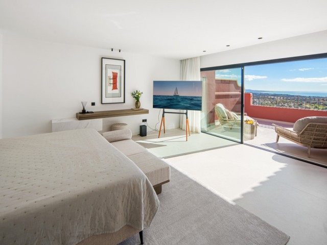 2 Bedrooms Apartment in Monte Halcones