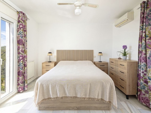 3 Bedrooms Villa in Estepona