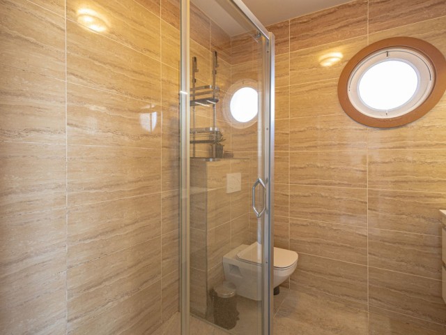 3 Bedrooms Villa in Estepona