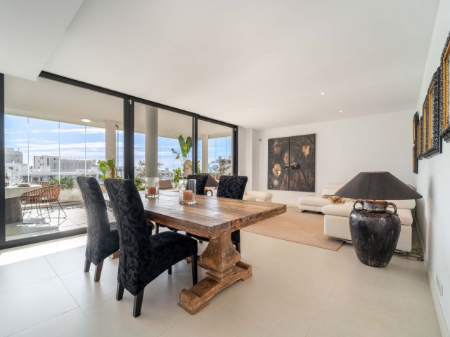 Apartamento con 2 Dormitorios  en Fuengirola