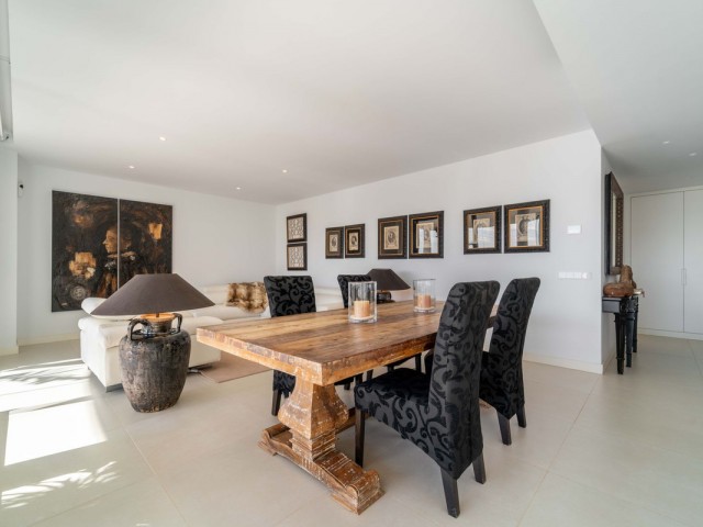 Apartamento con 2 Dormitorios  en Fuengirola