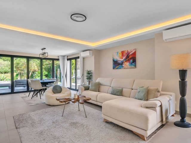 4 Bedrooms Villa in Guadalmina Alta