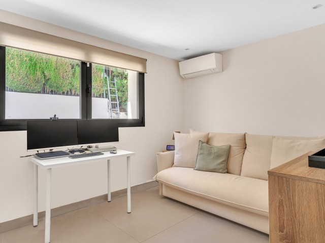 4 Bedrooms Villa in Guadalmina Alta