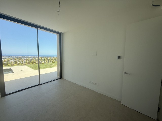 3 Bedrooms Villa in Benahavís