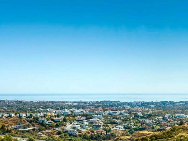 3 Bedrooms Villa in Benahavís