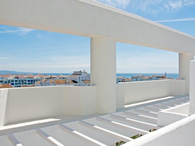 Penthouse in Puerto Banús