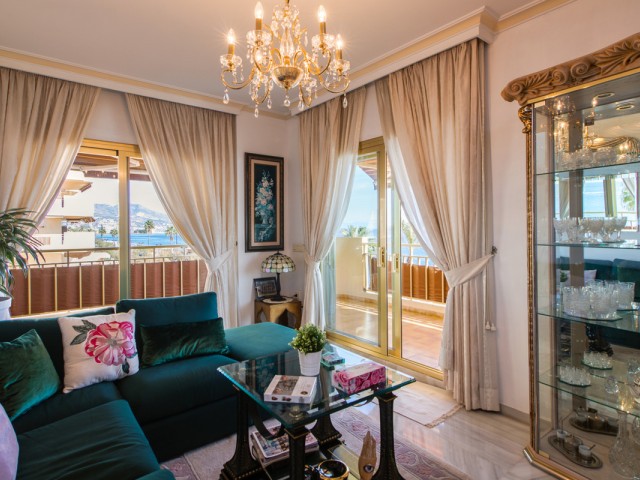 4 Bedrooms Apartment in Fuengirola