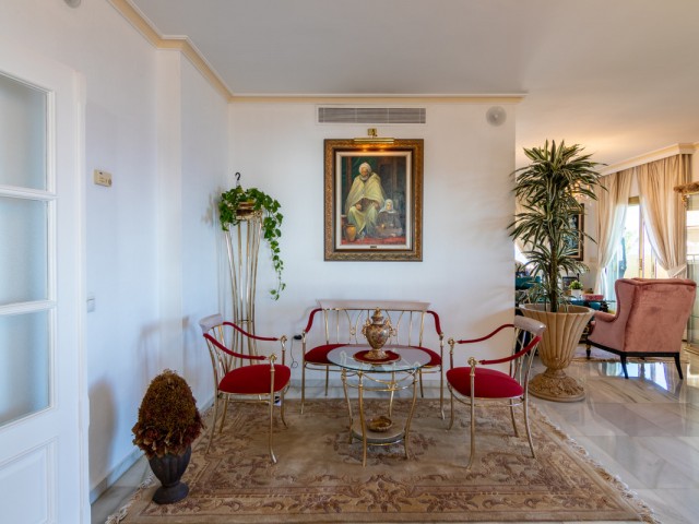 4 Bedrooms Apartment in Fuengirola