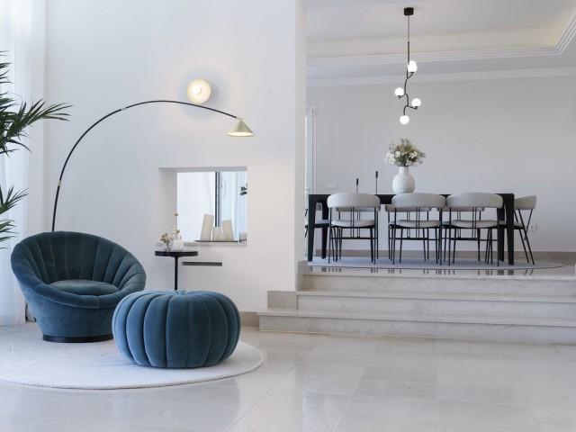 Villa con 7 Dormitorios  en Benahavís