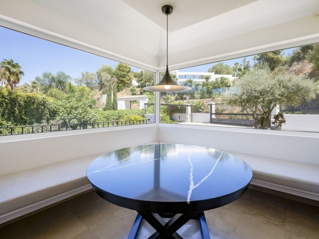 Villa con 7 Dormitorios  en Benahavís