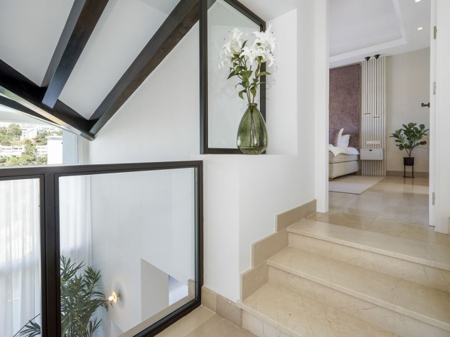 Villa con 7 Dormitorios  en Benahavís