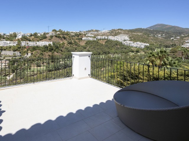 Villa con 7 Dormitorios  en Benahavís