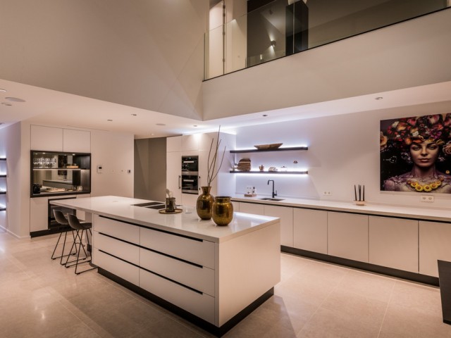 Villa con 5 Dormitorios  en Benahavís