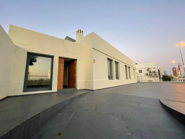 Commercial, Marbella