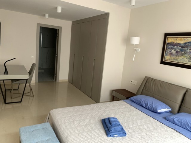 6 Schlafzimmer Apartment in Puerto Banús