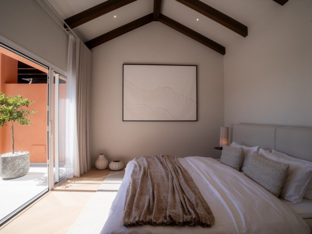 4 Schlafzimmer Apartment in Nueva Andalucía
