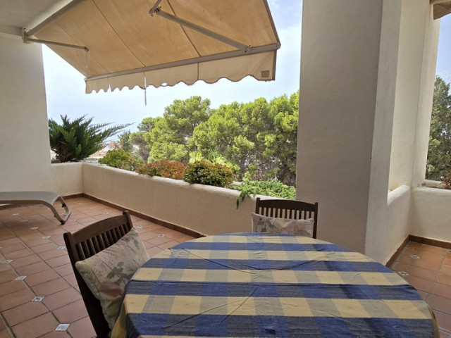 4 Schlafzimmer Apartment in Torremolinos Centro