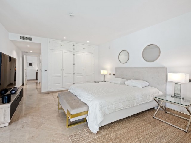 2 Bedrooms Apartment in Marbella