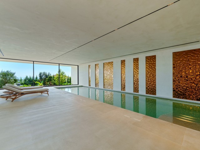 Villa con 8 Dormitorios  en Benahavís