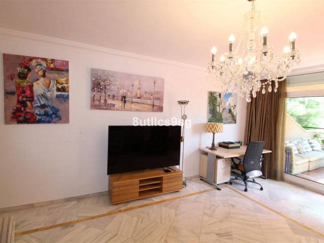 2 Schlafzimmer Apartment in Nueva Andalucía