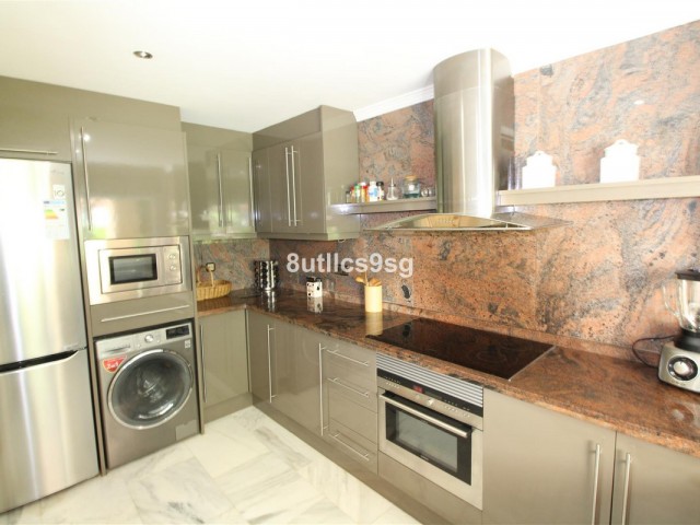 2 Schlafzimmer Apartment in Nueva Andalucía