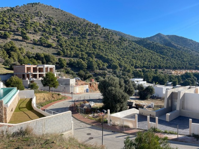  Plot in Mijas