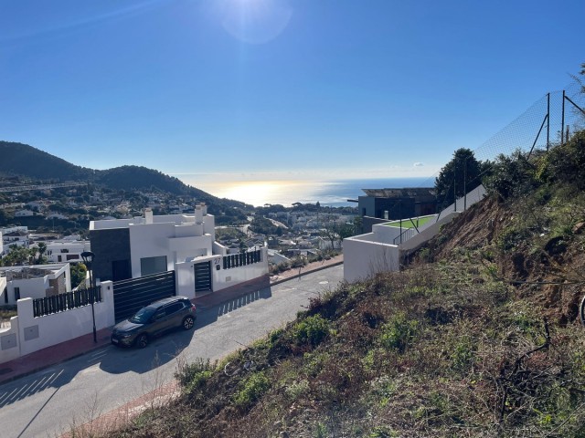  Plot in Mijas