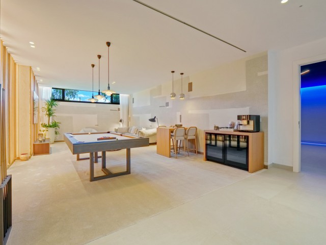 Villa con 5 Dormitorios  en Benahavís